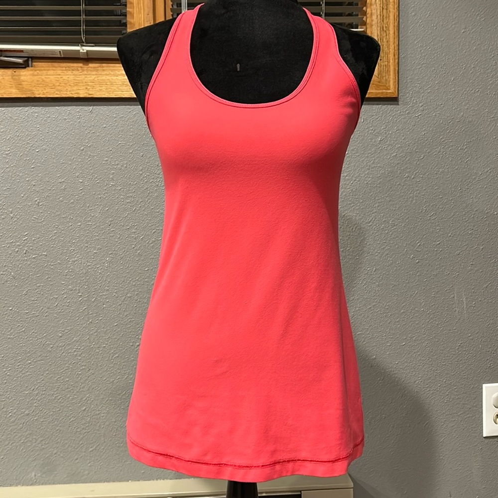 Lululemon Razorback Tank Top Size 8